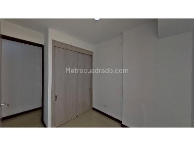 Apartamento de 3 alcobas en venta en Niquia, Bello, 71 m² · foto 6 de 18