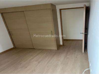 Apartamento de 3 alcobas en venta en Loma Linda, Sabaneta, 75 m² · foto 7 de 20