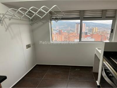 Apartamento de 3 alcobas en venta en Loma Linda, Sabaneta, 75 m² · foto 14 de 20