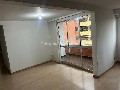 Apartamento de 3 alcobas en venta en Loma Linda, Sabaneta, 75 m² · foto 20 de 20