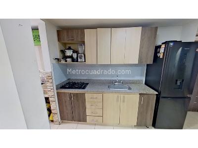 Apartamento de 3 alcobas en venta en Niquia, Bello, 62 m² · foto 2 de 15