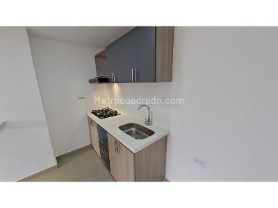 Apartamento de 3 alcobas en venta en Niquia, Bello, 78 m² · foto 2 de 19