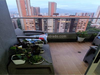 Apartamento de 4 alcobas en venta en San Jose, Sabaneta, 84 m² · foto 2 de 17