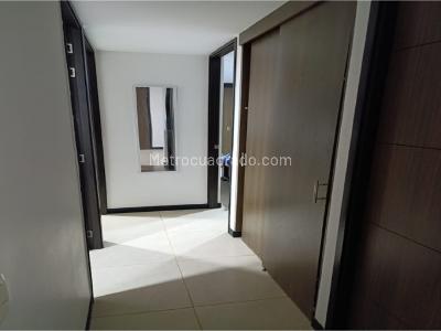 Apartamento de 4 alcobas en venta en San Jose, Sabaneta, 84 m² · foto 16 de 17