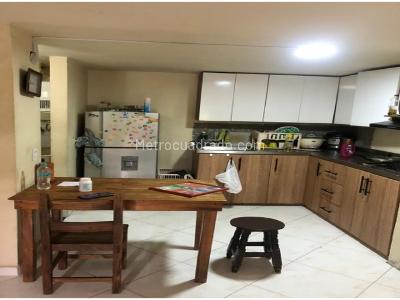 Apartamento de 3 alcobas en venta en Valadares, Bello, 72 m² · foto 2 de 11
