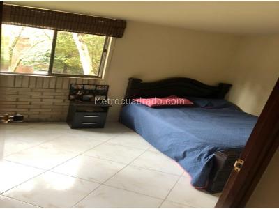 Apartamento de 3 alcobas en venta en Valadares, Bello, 72 m² · foto 3 de 11