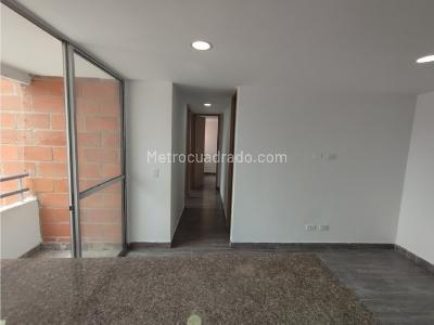 Apartamento de 3 alcobas en venta en Niquia, Bello, 58 m² · foto 12 de 13