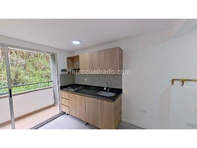Apartamento de 3 alcobas en venta en San Gabriel, Bello, 57 m² · foto 2 de 17