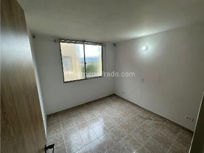 Apartamento en venta en Viviendas Del Sur, Itagüí · foto 6 de 13