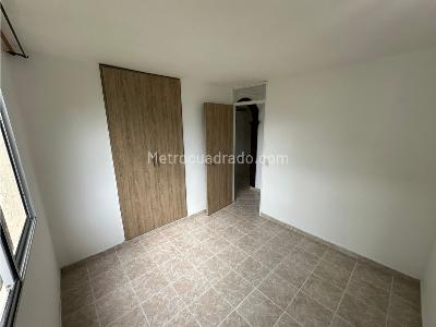 Apartamento en venta en Viviendas Del Sur, Itagüí · foto 8 de 13