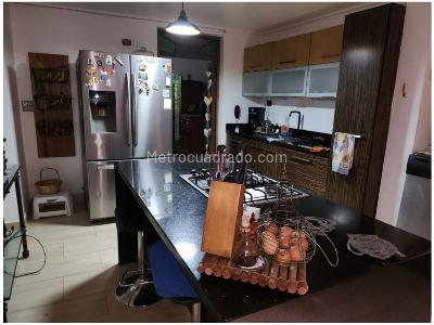 Apartamento de 4 alcobas en venta en La Fontera, Envigado, 226 m² · foto 11 de 20