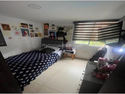 Apartamento de 3 alcobas en venta en Madera, Bello, 65 m² · foto 15 de 20