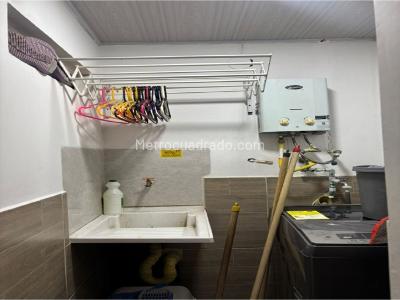 Apartamento de 2 alcobas en venta en Madera, Bello, 44 m² · foto 18 de 20