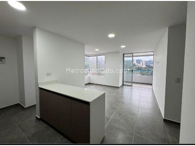 Apartamento de 3 alcobas en venta en Las Lomitas, Sabaneta, 85 m² · foto 6 de 14