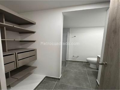 Apartamento de 3 alcobas en venta en Las Lomitas, Sabaneta, 85 m² · foto 7 de 14