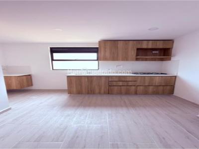 Apartaestudio en venta en Calle Larga, Sabaneta, 45 m² · foto 6 de 17
