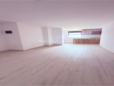 Apartaestudio en venta en Calle Larga, Sabaneta, 45 m² · foto 13 de 17
