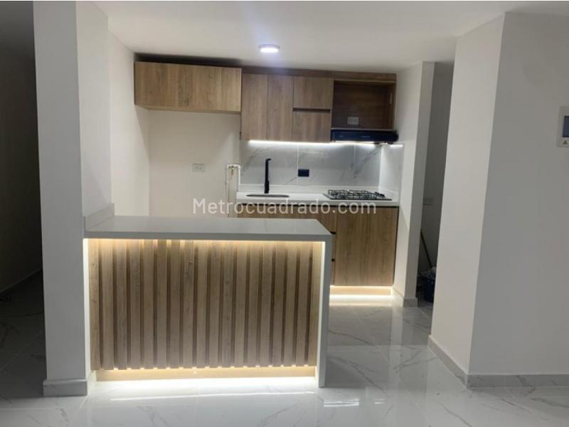 Piso – Bello - Vista 2