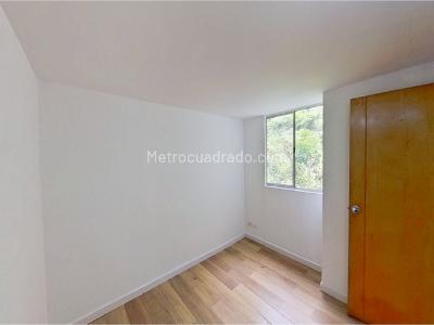 Apartamento de 3 alcobas en venta en El Trapiche, Bello, 61 m² · foto 17 de 20
