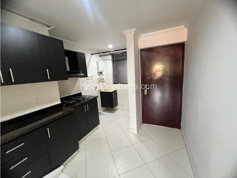2BR Apartment in Calasanz (52 m²) - 4