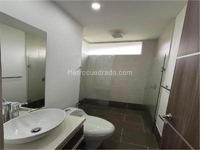 Apartamento de 2 alcobas en venta en Las Lomitas, Sabaneta, 48 m² · foto 7 de 17