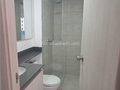 Apartamento de 3 alcobas en venta en Las Lomitas, Sabaneta, 89 m² · foto 8 de 20