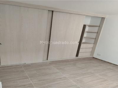 Apartamento de 3 alcobas en venta en Santa Ana, Bello, 55 m² · foto 11 de 20