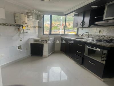 Apartamento de 3 alcobas en venta en La Aldea, Bello, 70 m² · foto 3 de 20