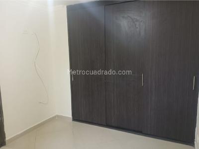 Apartamento de 3 alcobas en venta en Bellavista, Bello, 55 m² · foto 18 de 20