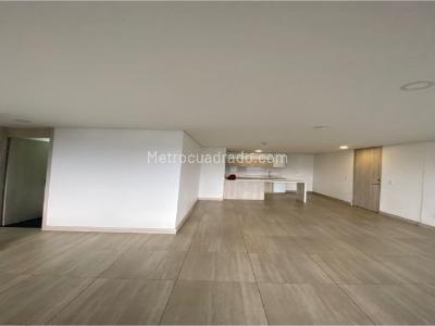 Apartamento de 2 alcobas en venta en Las Lomitas, Sabaneta, 82 m² · foto 3 de 20