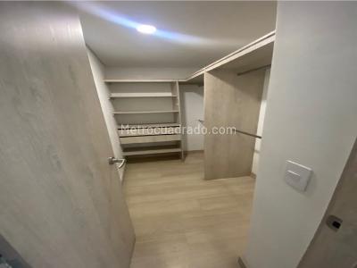 Apartamento de 2 alcobas en venta en Las Lomitas, Sabaneta, 82 m² · foto 6 de 20