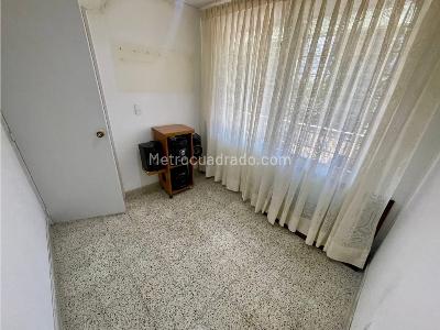 Casa de 4 alcobas en venta en Las Flores, Envigado, 106 m² · foto 6 de 20