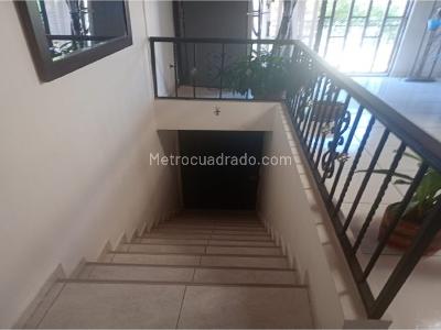 Apartamento de 2 alcobas en venta en Barrio Nuevo, Bello, 62 m² · foto 16 de 20