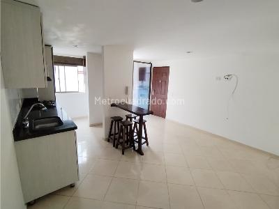 Apartamento en venta en Prados De Sabaneta, Sabaneta · foto 4 de 18