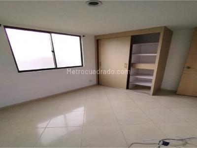 Apartamento en venta en Prados De Sabaneta, Sabaneta · foto 5 de 18