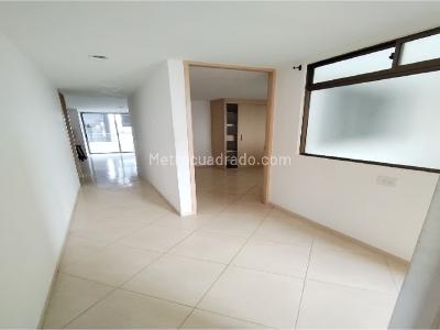 Apartamento en venta en Prados De Sabaneta, Sabaneta · foto 17 de 18