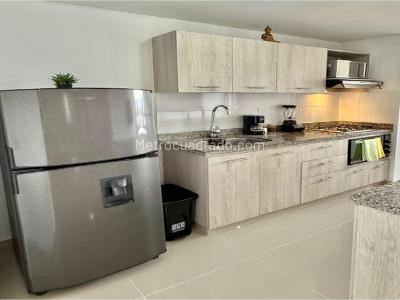 Apartamento de 3 alcobas en venta en Las Lomitas, Sabaneta, 72 m² · foto 3 de 19