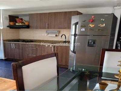 Apartamento en venta en Viviendas Del Sur, Itagüí · foto 3 de 13