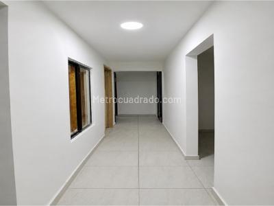 Apartamento de 3 alcobas en venta en Niquia, Bello, 98 m² · foto 14 de 20