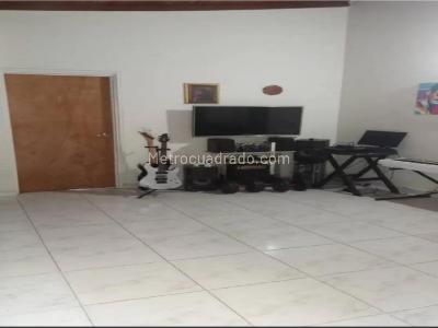 Apartamento de 2 alcobas en venta en Santa Ana, Bello, 74 m² · foto 15 de 20