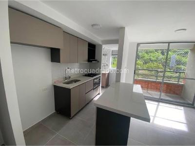Apartamento de 3 alcobas en venta en Rincon Santos, Bello, 62 m² · foto 4 de 20