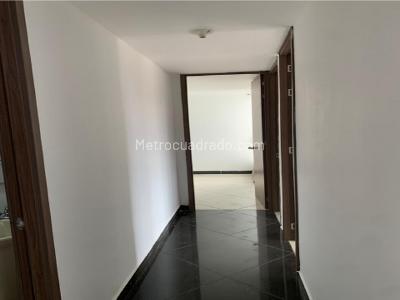 Apartamento de 3 alcobas en venta en Santa Ana, Bello, 61 m² · foto 18 de 20