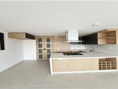 Apartamento de 3 alcobas en venta en Manchester, Bello, 69 m² · foto 3 de 20