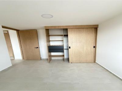 Apartamento de 3 alcobas en venta en Manchester, Bello, 69 m² · foto 14 de 20