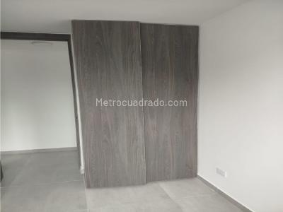 Apartamento de 3 alcobas en venta en El Trapiche, Bello, 61 m² · foto 6 de 20