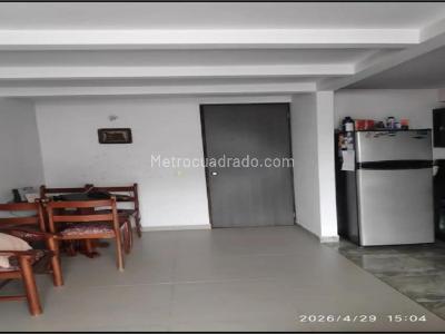 Apartamento de 2 alcobas en venta en Alcala, Bello, 57 m² · foto 3 de 20