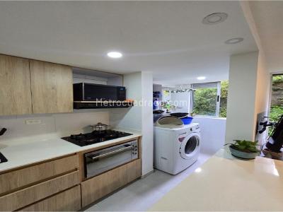 Apartamento de 3 alcobas en venta en La Doctora, Sabaneta, 58 m² · foto 2 de 18