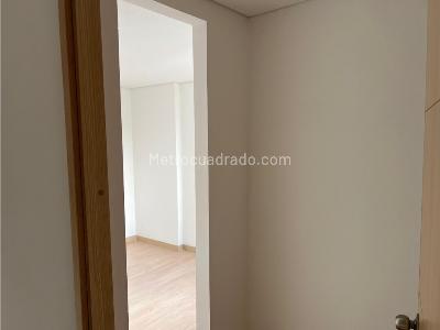 Apartamento de 3 alcobas en venta en La Gabriela, Bello, 80 m² · foto 15 de 20