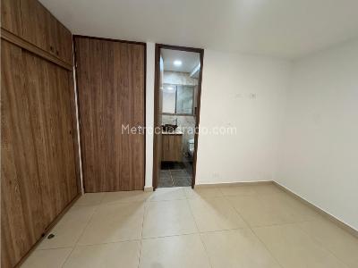 Apartamento de 3 alcobas en venta en Alcala, Bello, 56 m² · foto 7 de 20
