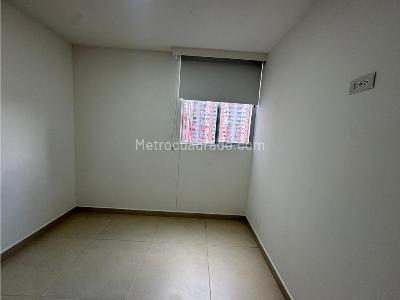 Apartamento de 3 alcobas en venta en Alcala, Bello, 56 m² · foto 8 de 20